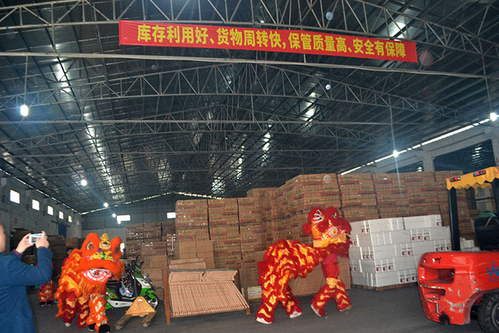 嫩草蜜桃在线视频陶新年开工，2017撸起袖子拼命干！