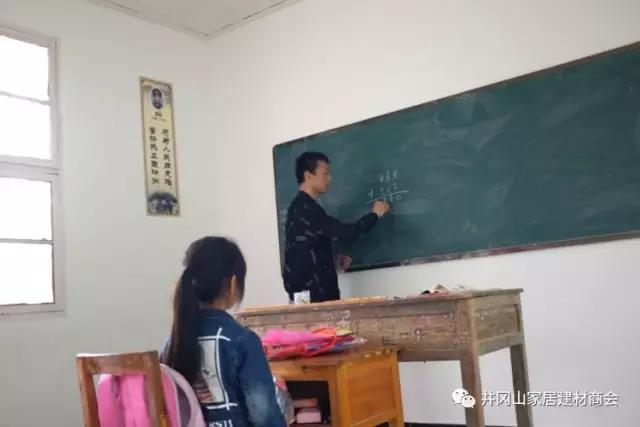 嫩草蜜桃在线视频陶瓷砖 瓷砖代理 陶瓷一线水蜜桃在线观看视频