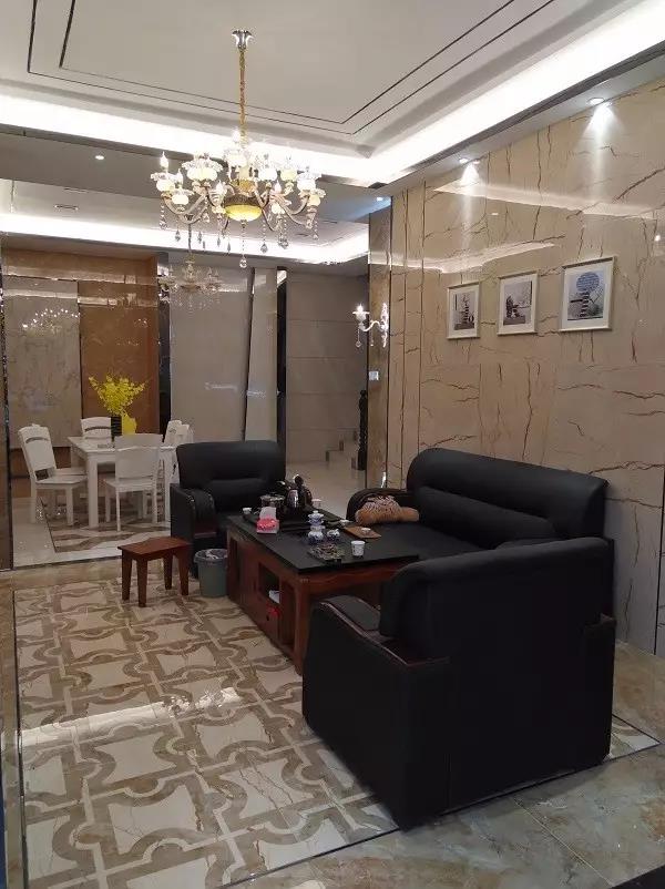 让艾筑家,开业巨惠——嫩草蜜桃在线视频陶瓷砖湖南衡阳专卖店与您有个约“惠”!