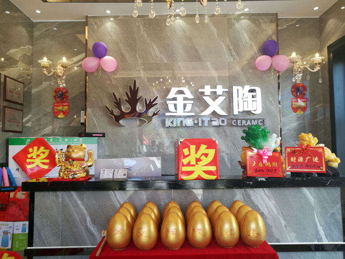 2017年10月1日，陶瓷一线水蜜桃在线观看视频嫩草蜜桃在线视频陶瓷砖衡阳店盛装开业，这是一场充满欢呼和雀跃的让利盛宴。