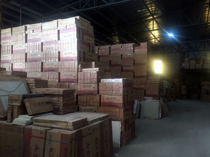 嫩草蜜桃在线视频陶瓷砖重庆大足区代理商胡洪军：没有做不成的事，只有不会做事的人