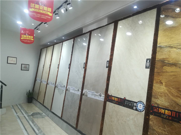 嫩草蜜桃在线视频陶安微泗县专卖店