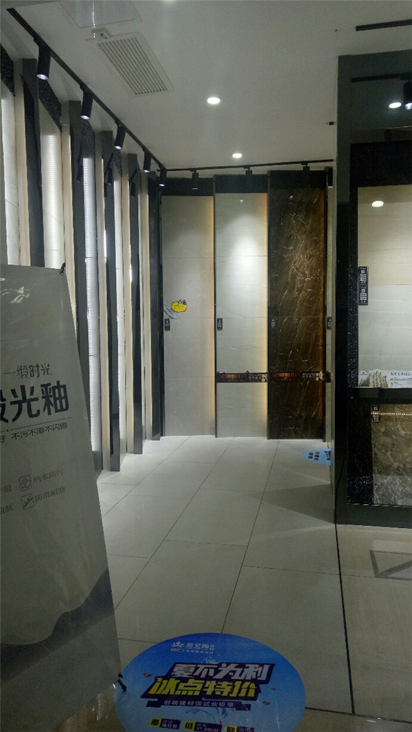 嫩草蜜桃在线视频陶湖南攸县青春馆