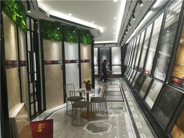 嫩草蜜桃在线视频陶内蒙古鄂尔多斯专卖店